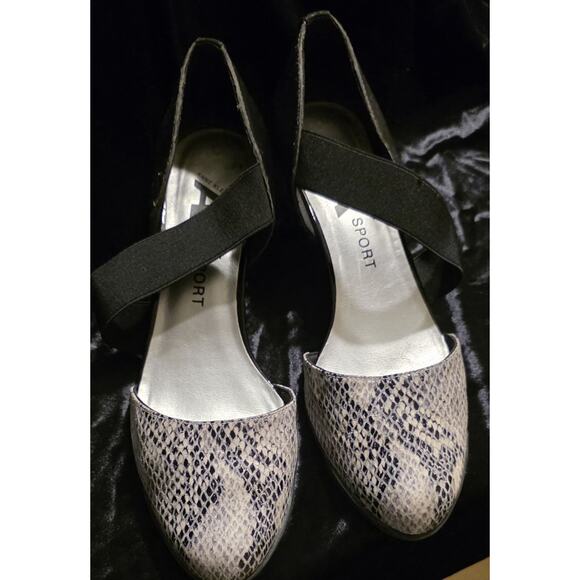 Anne Klein AK Sport Teaberry Slip On Wedge Black/White Size 9.5 Snake Skin - Picture 1 of 8